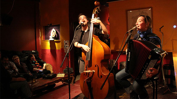 Hugo Blouin et Sonia Painchaud – photo: Julien Archambault